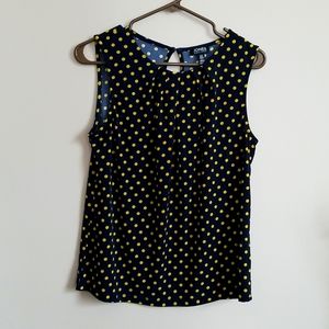 Jones New York sleeveless blouse sz M